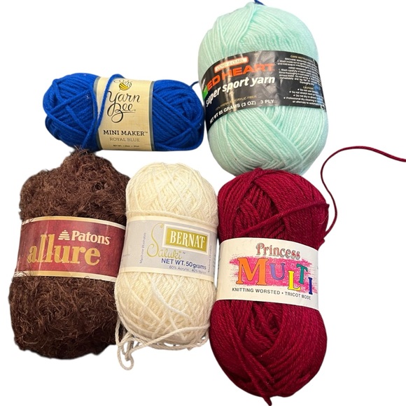 Prince Other - Mixed Lot Of‎ 5 Yarn Skeins New Vintage Colorful Yarn Bee Allure Bernat Princess